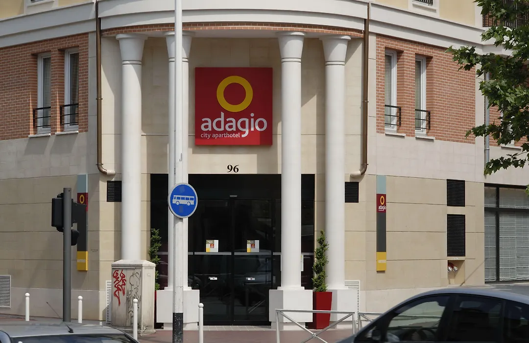 Aparthotel Adagio Paris Montrouge-1